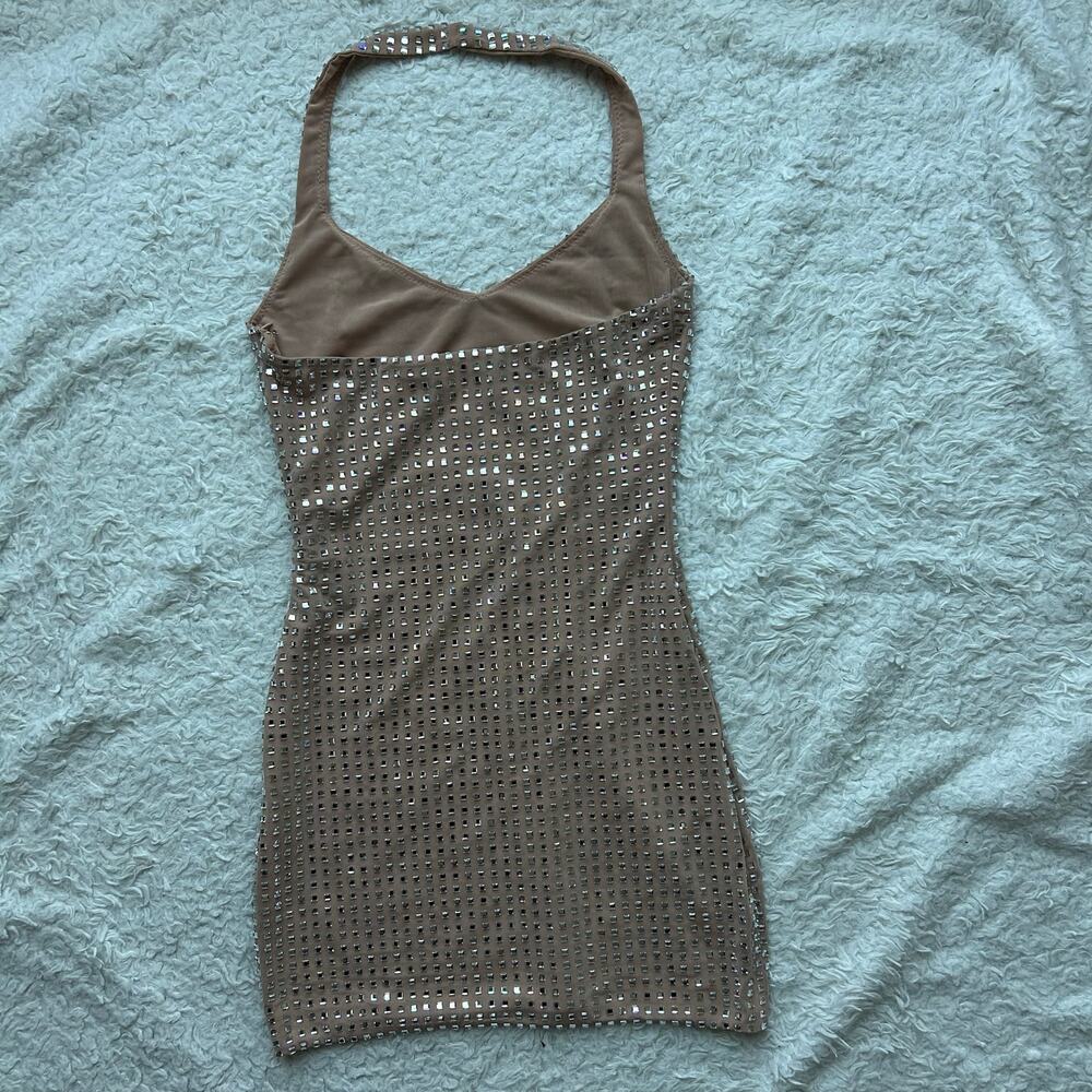 White Fox Nude Bodycon Sequin Halter Mini Dress Size Medium - Picture 6 of 10